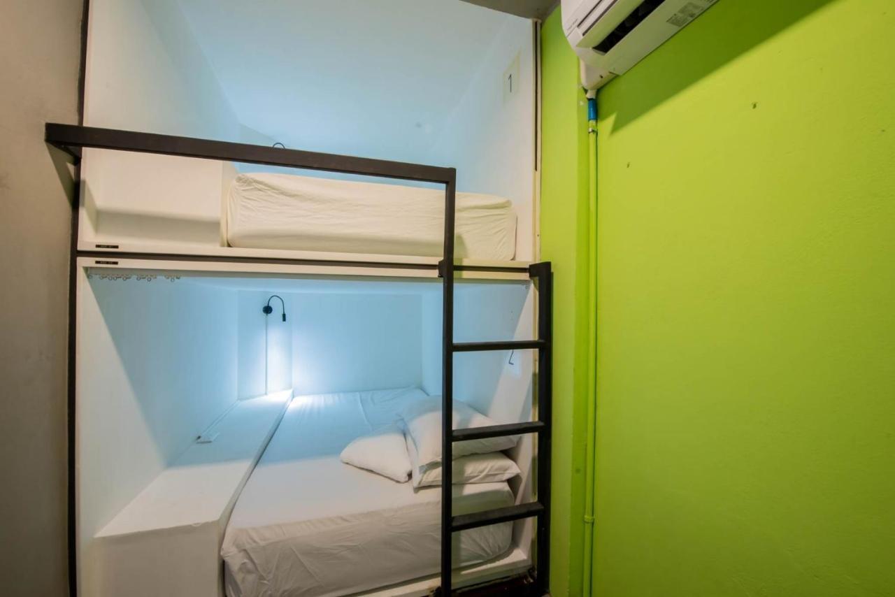 Elixir Hostel Bangkok Eksteriør billede